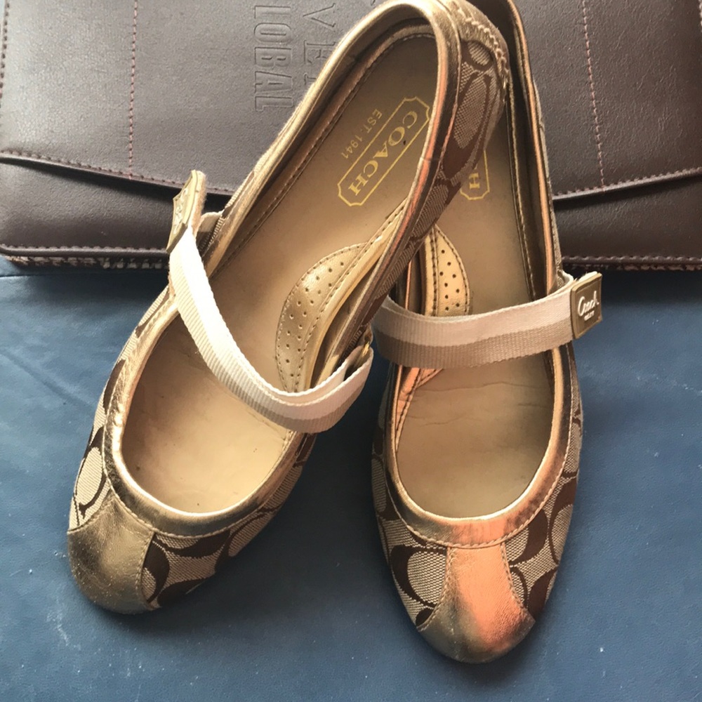 ✨Shoes✨ COACH 7.5